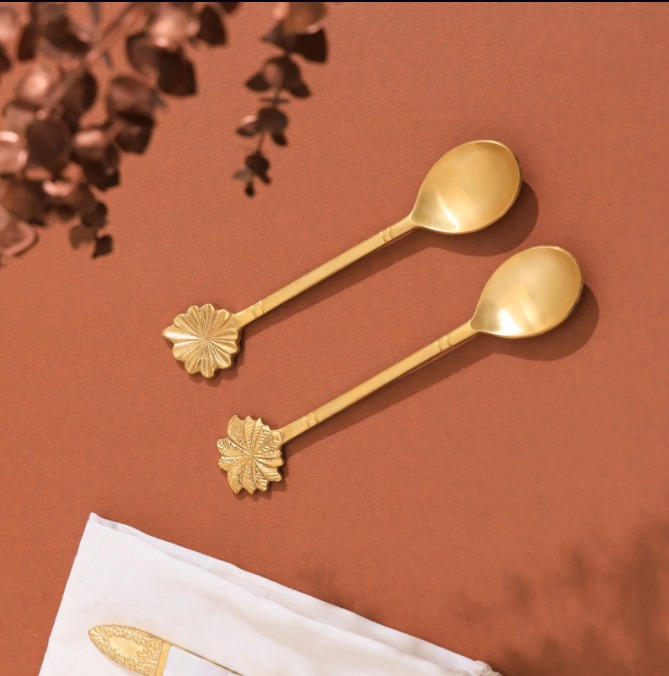 Premium Brass Spoon Set Featuring Elegant Leaf Motif Handles