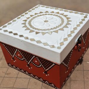 Kutch Mud Work (Lippen Art) Jewelry Box